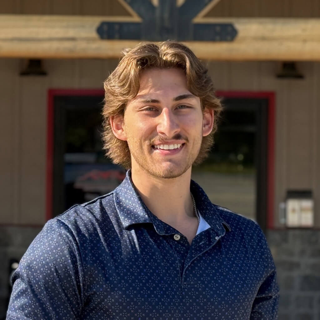 jace, sales consultant headshot