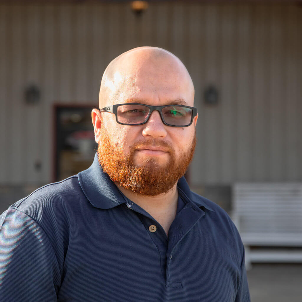 carlos, sales consultant headshot